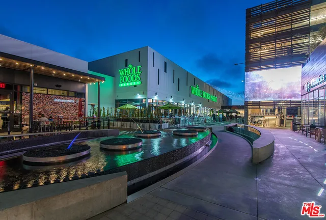 $1,395,000 | 12920 West Runway Road, Unit 360, Los Angeles, CA 90094