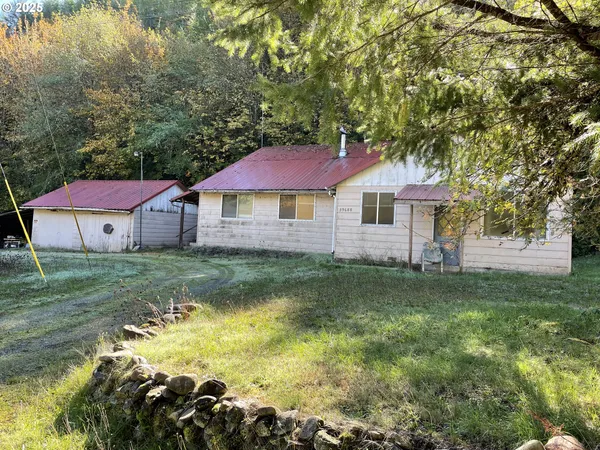 $254,900 | 39688 Row River Road, Dorena, OR 97434