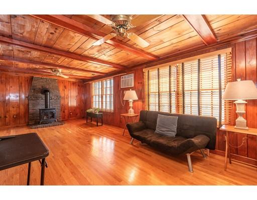 9 Wellington Street Lynn, MA 01902 - Photo 12 of 42