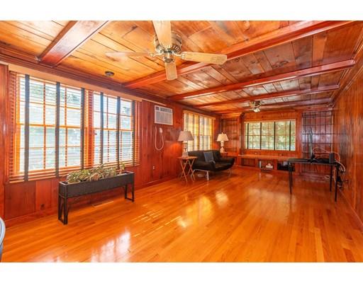 9 Wellington Street Lynn, MA 01902 - Photo 13 of 42