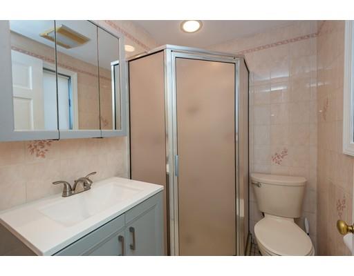 9 Wellington Street Lynn, MA 01902 - Photo 14 of 42