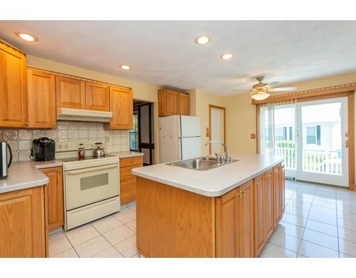 9 Wellington Street Lynn, MA 01902 - Photo 16 of 42