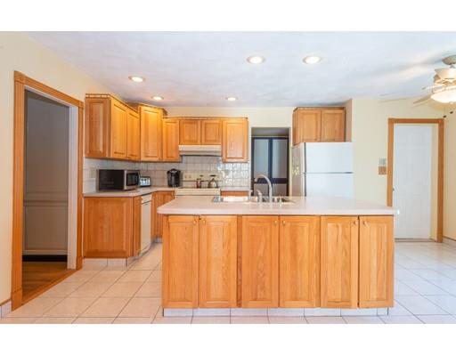 9 Wellington Street Lynn, MA 01902 - Photo 19 of 42