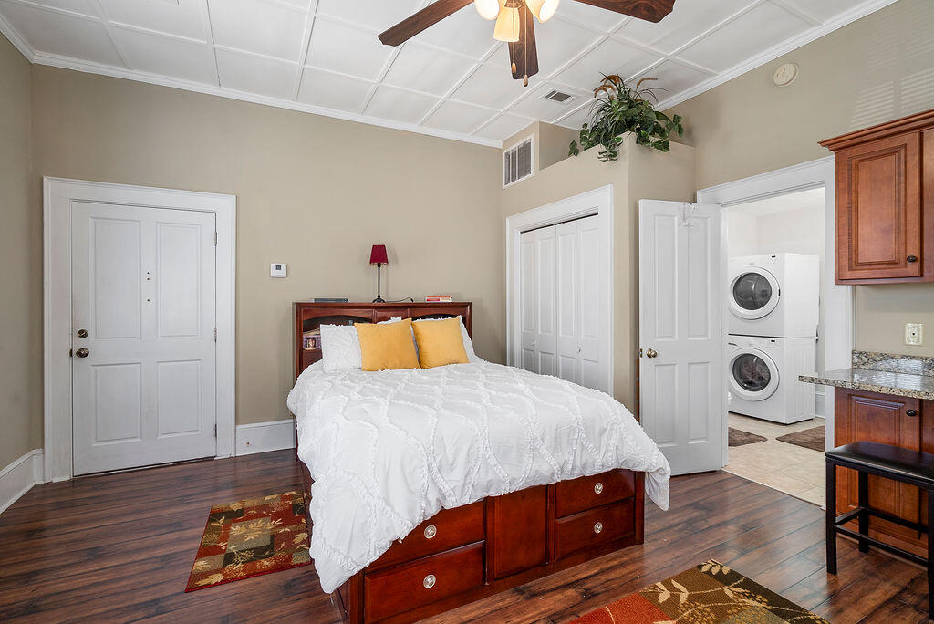 105 Florence Street Southwest Aiken, SC 29801 - Photo 12 of 57
