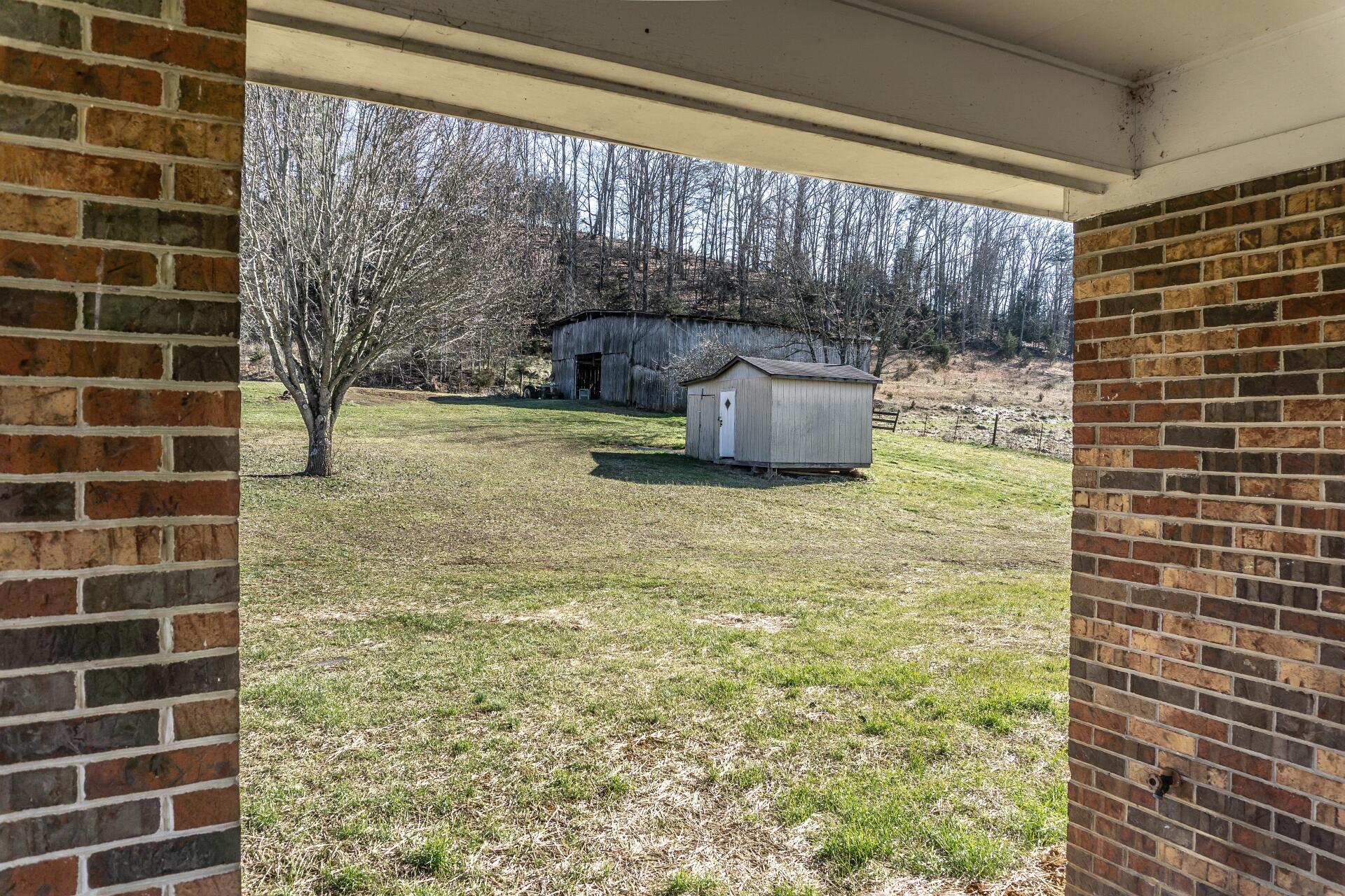998 Harold Cemetery Road Greeneville, TN 37745 - Photo 38 of 75 998HaroldCemG_038