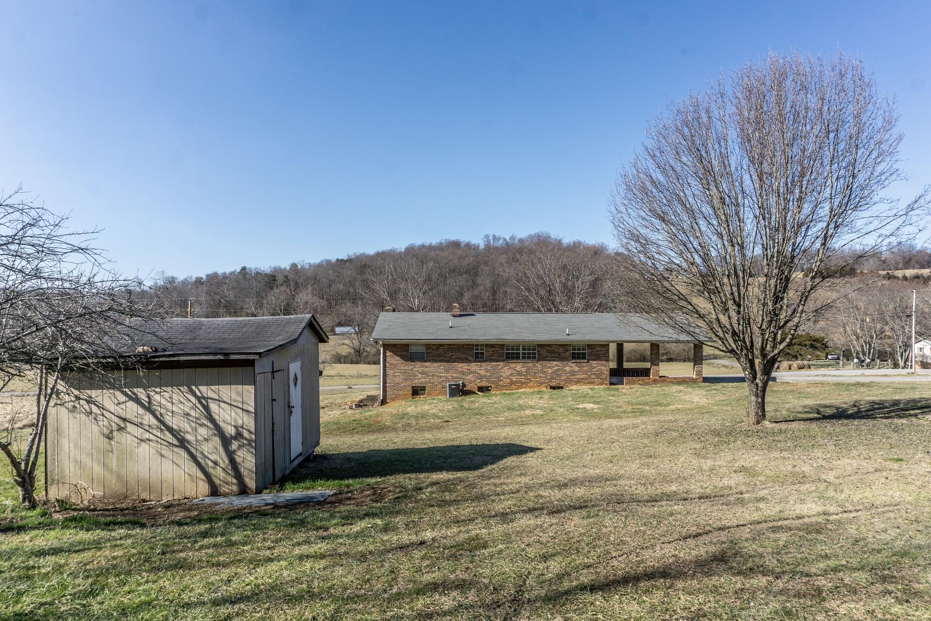 998 Harold Cemetery Road Greeneville, TN 37745 - Photo 40 of 75 998HaroldCemG_040