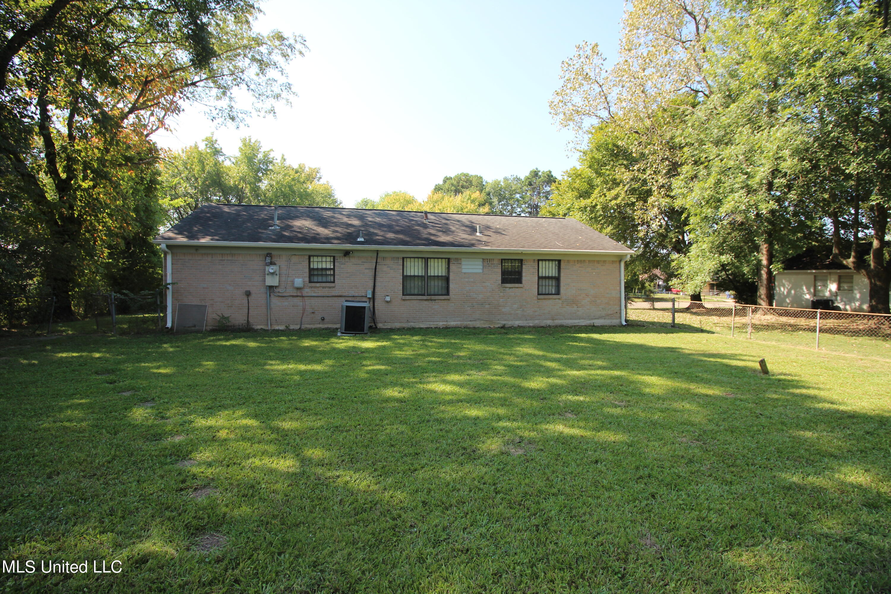 2610 Valleybrook Road Horn Lake, MS 38637 - Photo 10 of 11 IMG_0973