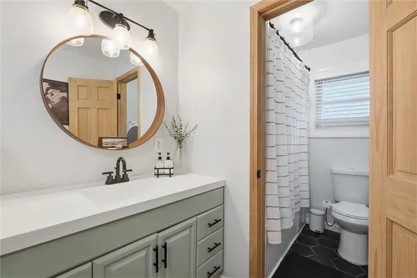 $390,000 | 15794 151st Street, Bonner Springs, KS 66012
