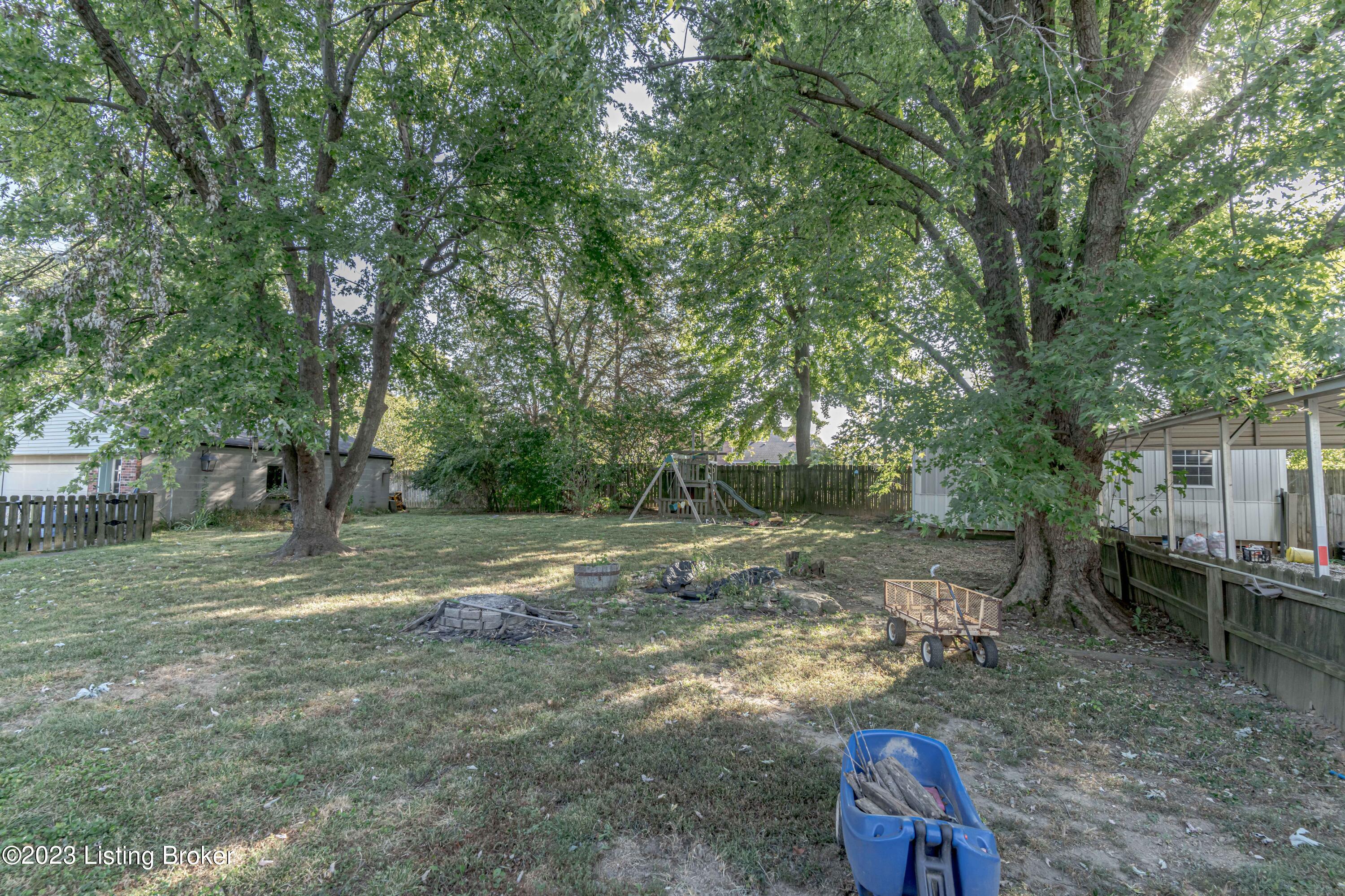 6701 El Rancho Road Louisville, KY 40291 - Photo 32 of 43 DSC05600
