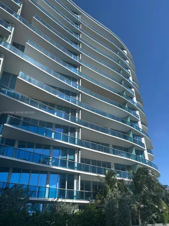 a view of a tall building