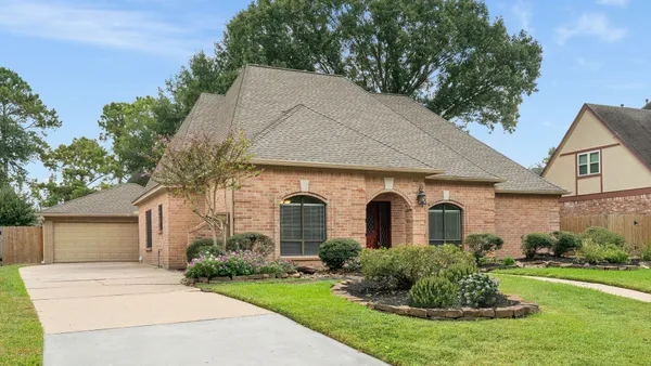 $355,000 | 6403 Willow Pine Drive, Spring, TX 77379
