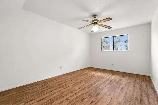 $369,999 | 6403 Willow Pine Drive, Spring, TX 77379