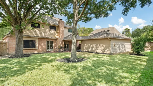 $369,999 | 6403 Willow Pine Drive, Spring, TX 77379
