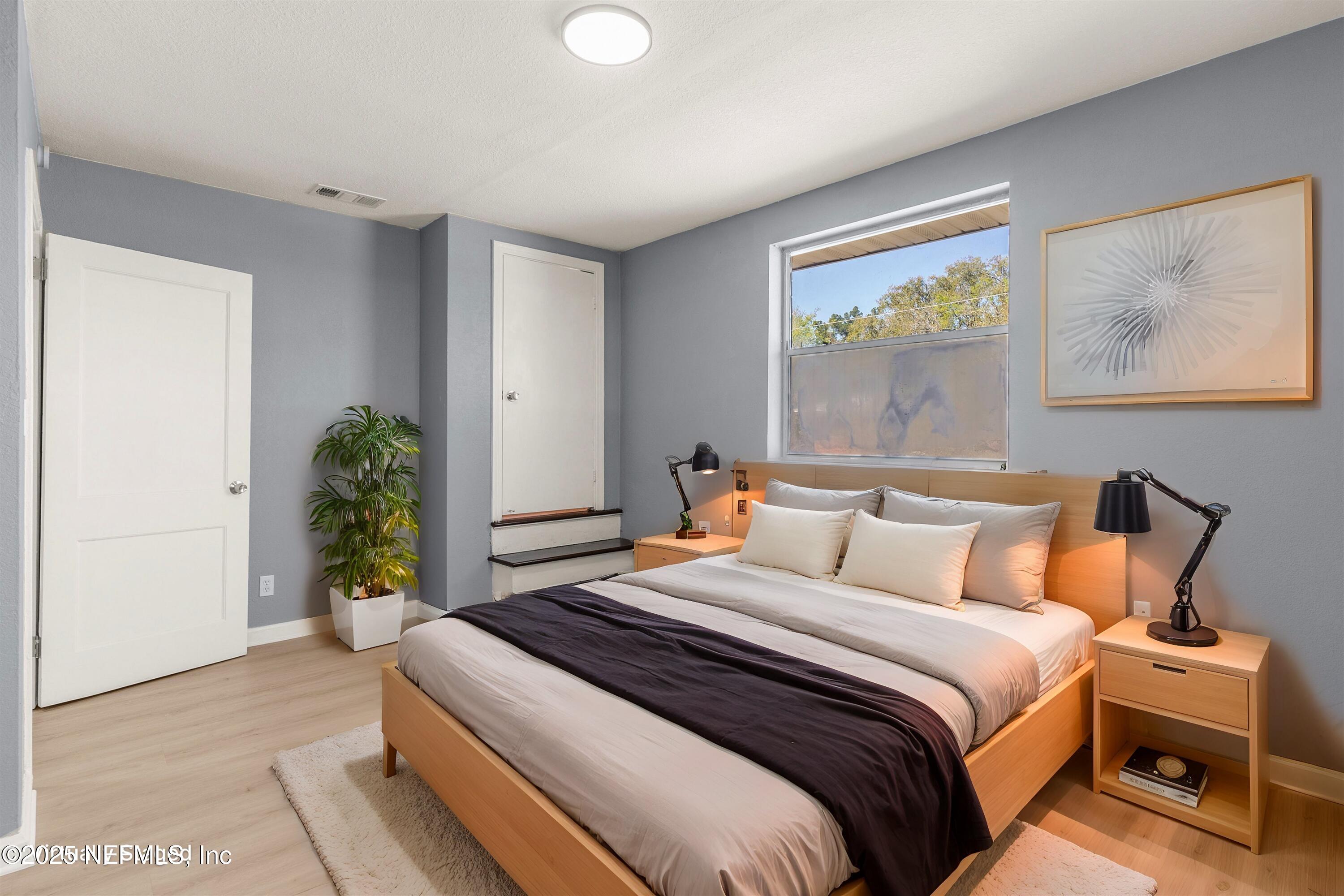 3150 Belden Circle Jacksonville, FL 32207 - Photo 21 of 69 24-DSC02472 - Bedroom - Scandinavian - 5
