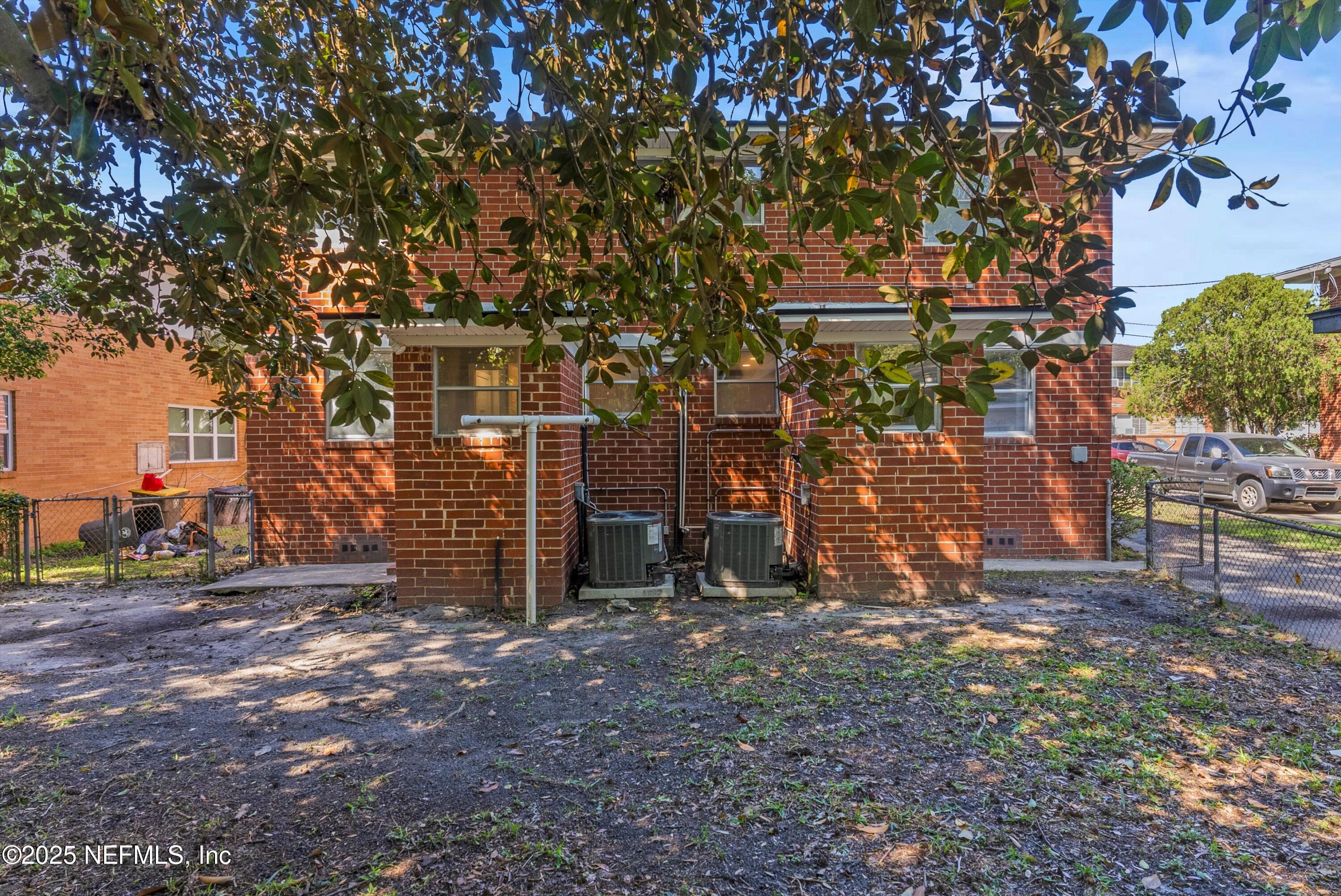 3150 Belden Circle Jacksonville, FL 32207 - Photo 68 of 69 a view of a outdoor space with a tree