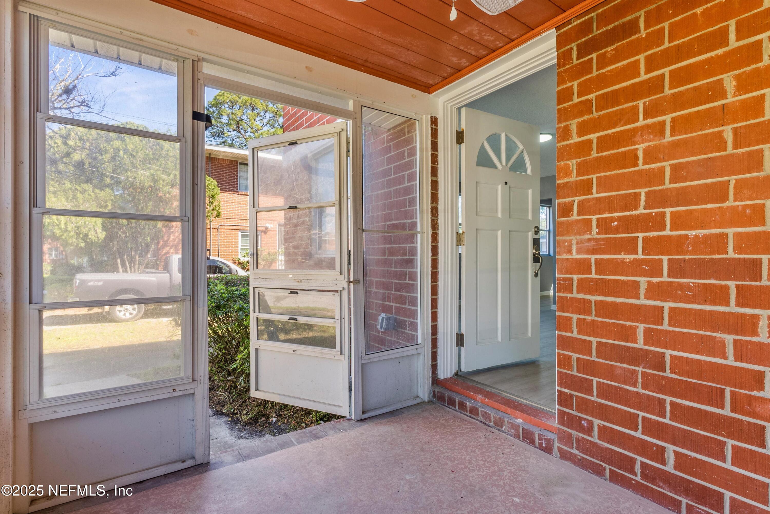 3150 Belden Circle Jacksonville, FL 32207 - Photo 8 of 69 08-DSC02523