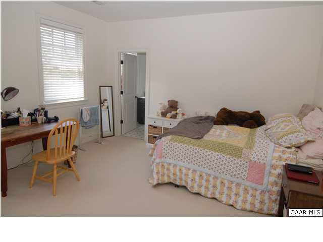 1546 Dairy Road Charlottesville, VA 22903 - Photo 10 of 19 Gallery Image 10