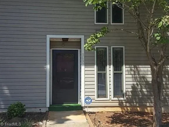 $1,275 | 3697 Heathrow Drive, Winston-Salem, NC 27127