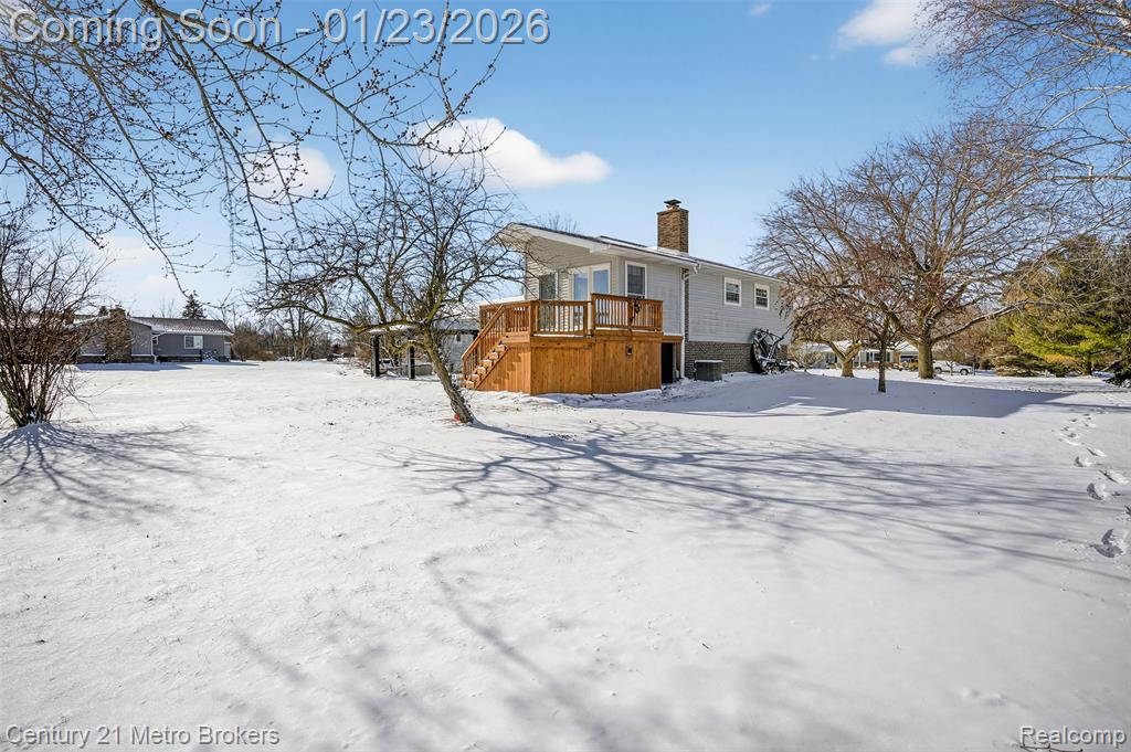 11452 Whitaker Road Fenton, MI 48430 - Photo 9 of 70 Gallery Image 9