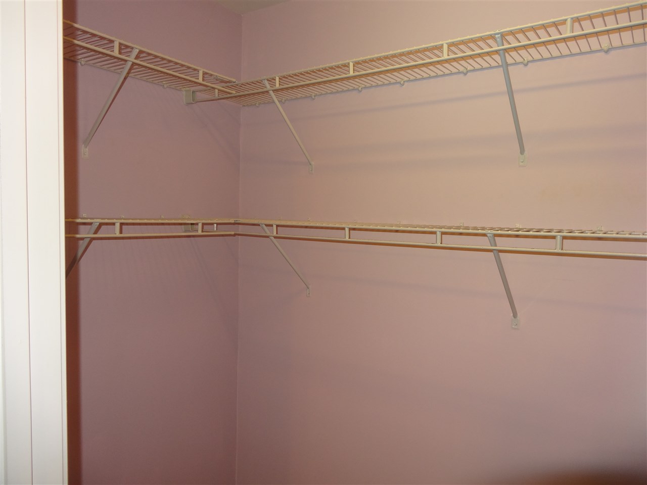 91 Pheasant Hill Road Hooksett, NH 03106 - Photo 13 of 23 Gallery Image 13