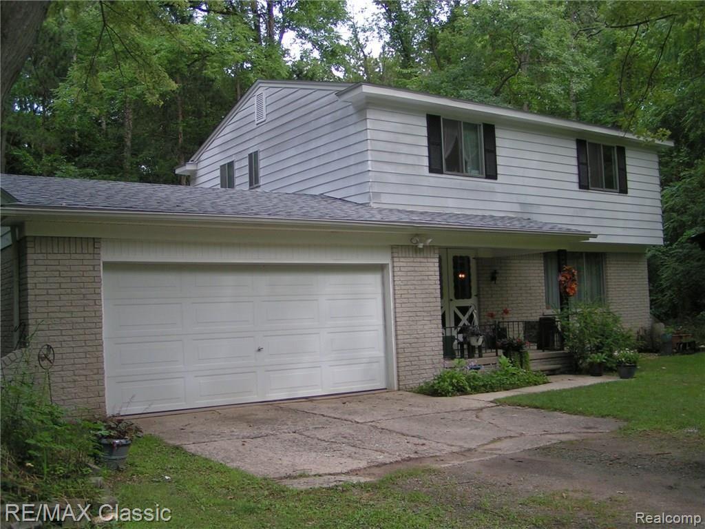 9890 Reese Road Clarkston, MI 48348 - Photo 3 of 22 9890 Reese Rd
