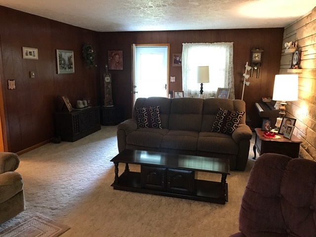 6825 West Eller Road Bloomington, IN 47403 - Photo 6 of 26