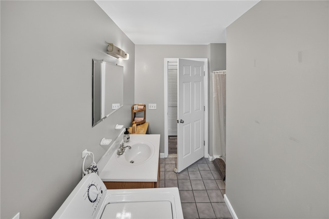 8 SW Road Narragansett, RI 02882 - Photo 28 of 42