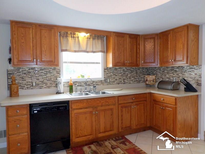 18027 Middlebelt Road Romulus, MI 48174 - Photo 18 of 49
