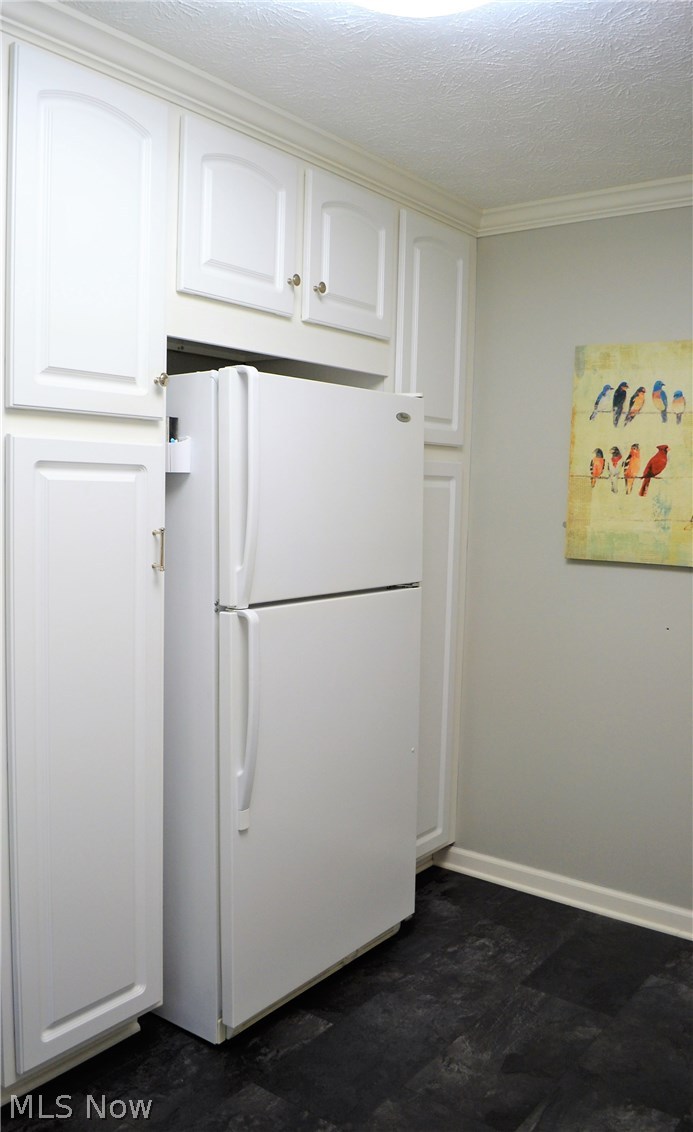 3907 Leewood Road Stow, OH 44224 - Photo 9 of 22 Gallery Image 9