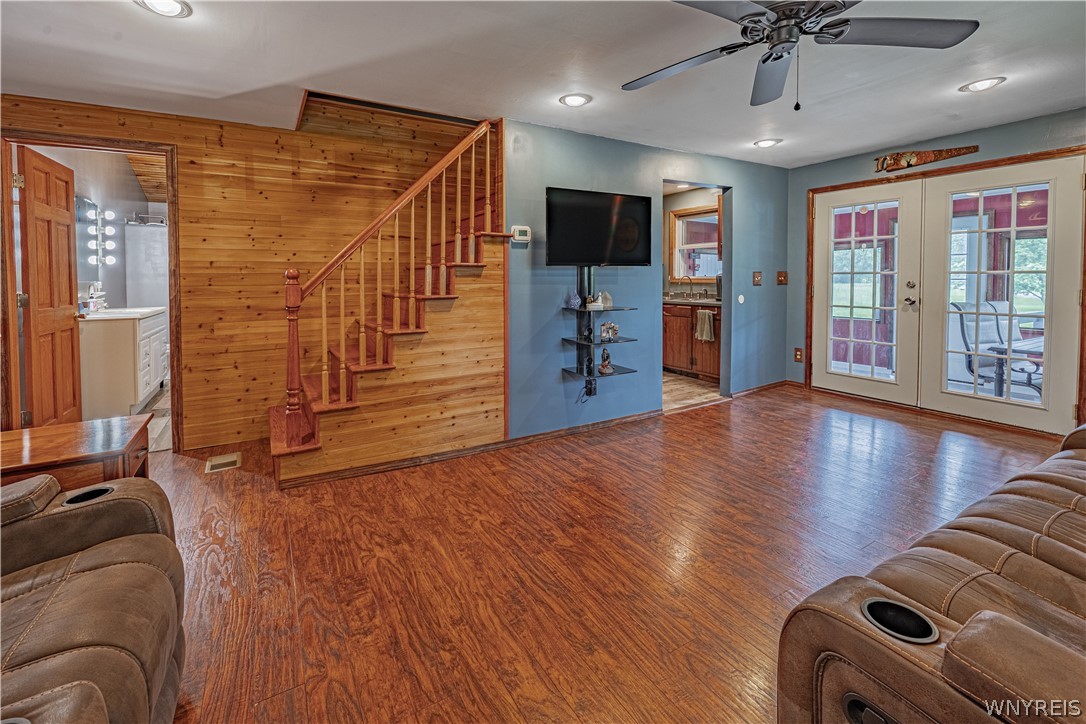 9273 Foote Road Royalton, NY 14001 - Photo 11 of 48