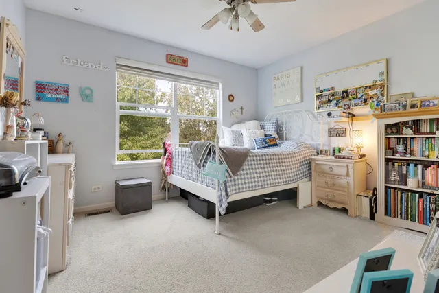 $580,000 | 10631 Oregon Trail, Huntley, IL 60142