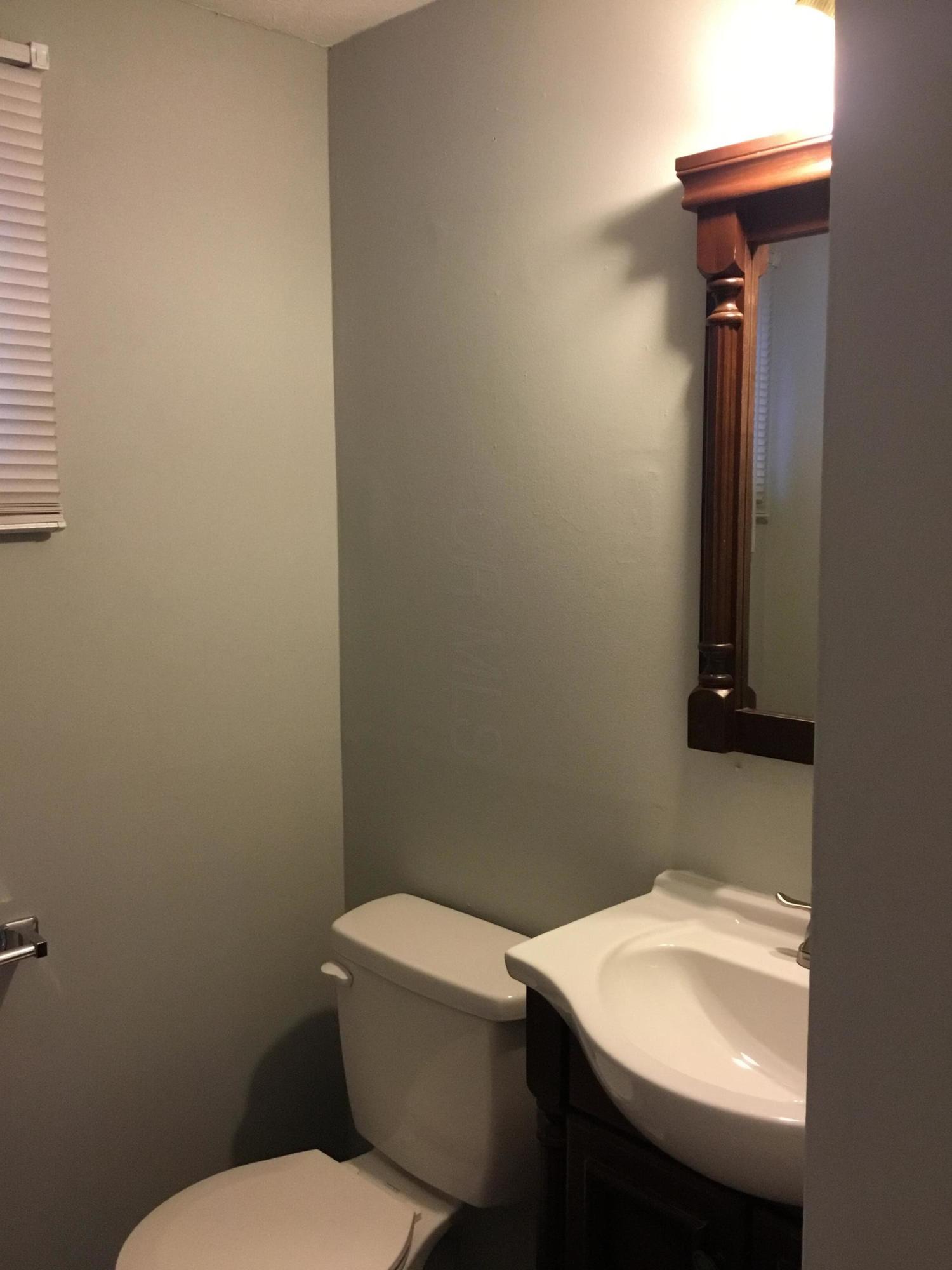 3275 Latonia Road Columbus, OH 43232 - Photo 8 of 15 Gallery Image 8