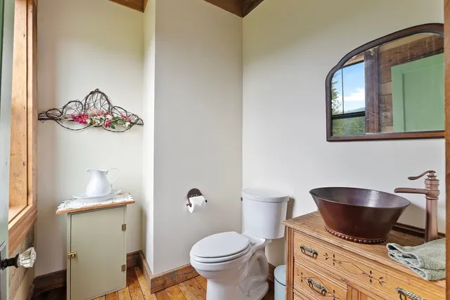 $1,800,000 | 4165 South Varnum Road, Coeur D'Alene, ID 83814