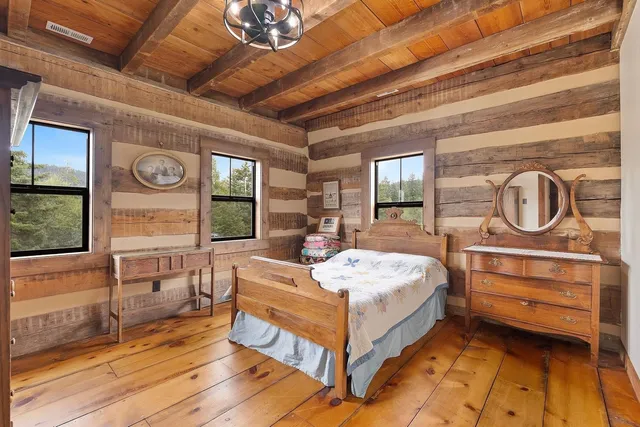 $1,800,000 | 4165 South Varnum Road, Coeur D'Alene, ID 83814