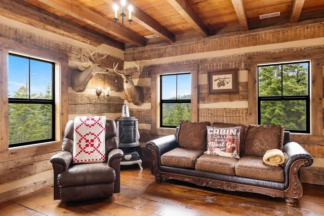 $1,800,000 | 4165 South Varnum Road, Coeur D'Alene, ID 83814