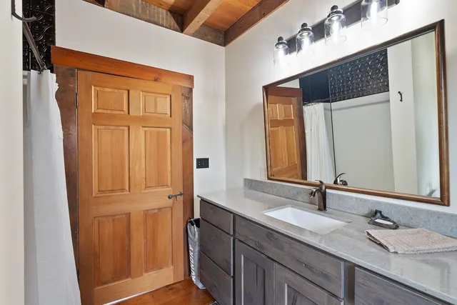 $1,800,000 | 4165 South Varnum Road, Coeur D'Alene, ID 83814