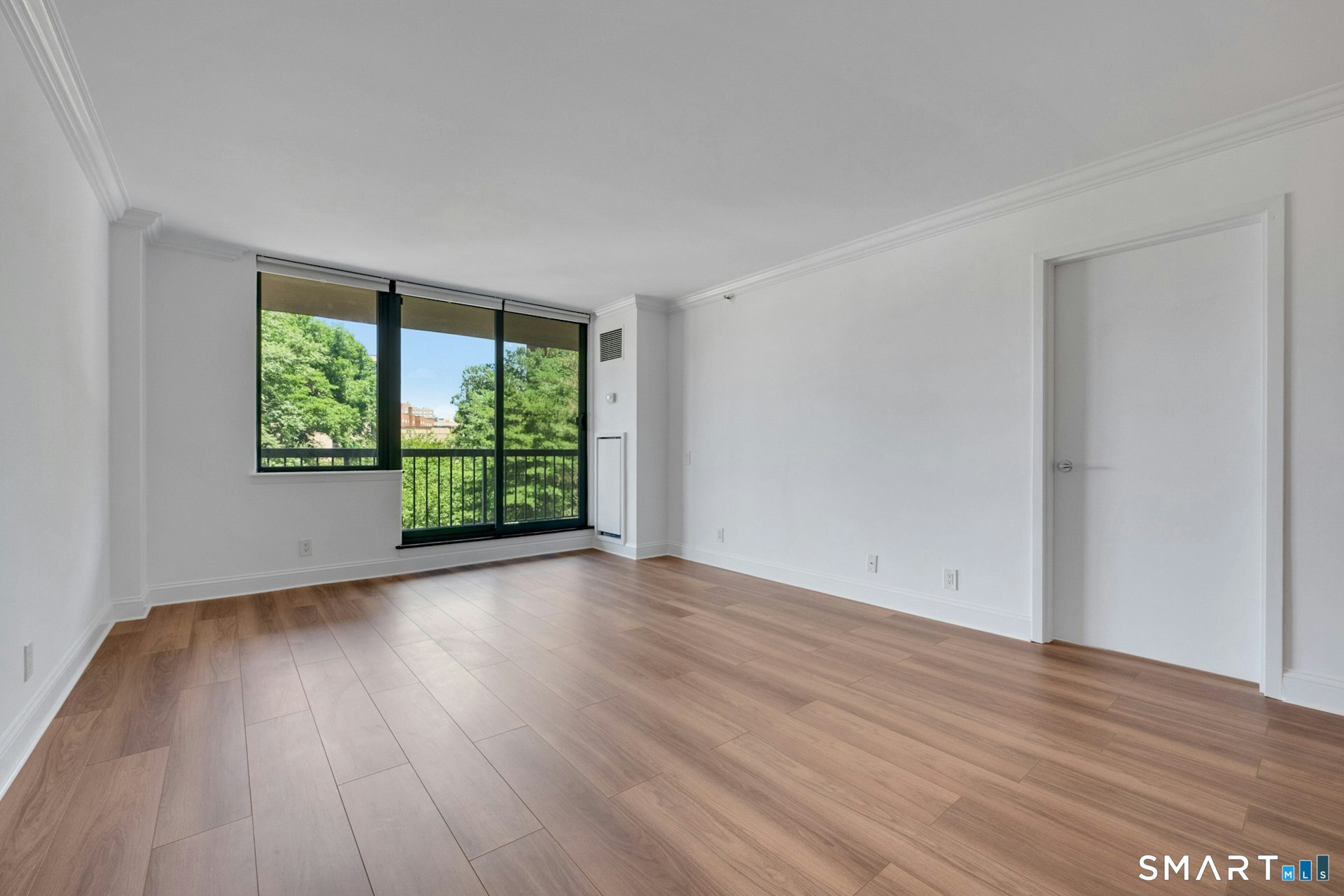 25 Forest Street, Unit 4F Stamford, CT 06901 - Photo 13 of 33