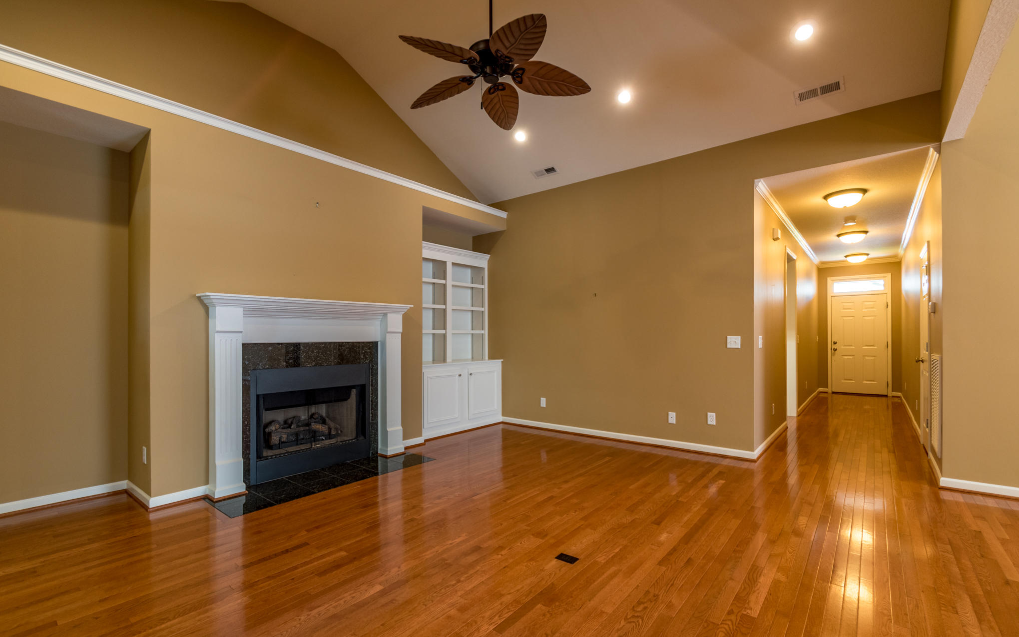 8260 Chula Creek Road, Unit 20 Chattanooga, TN 37421 - Photo 5 of 29 _DSC0230