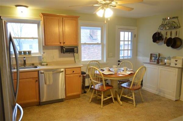3 Amory Road, Unit 4 Waltham, MA 02453 - Photo 2 of 14 Gallery Image 2