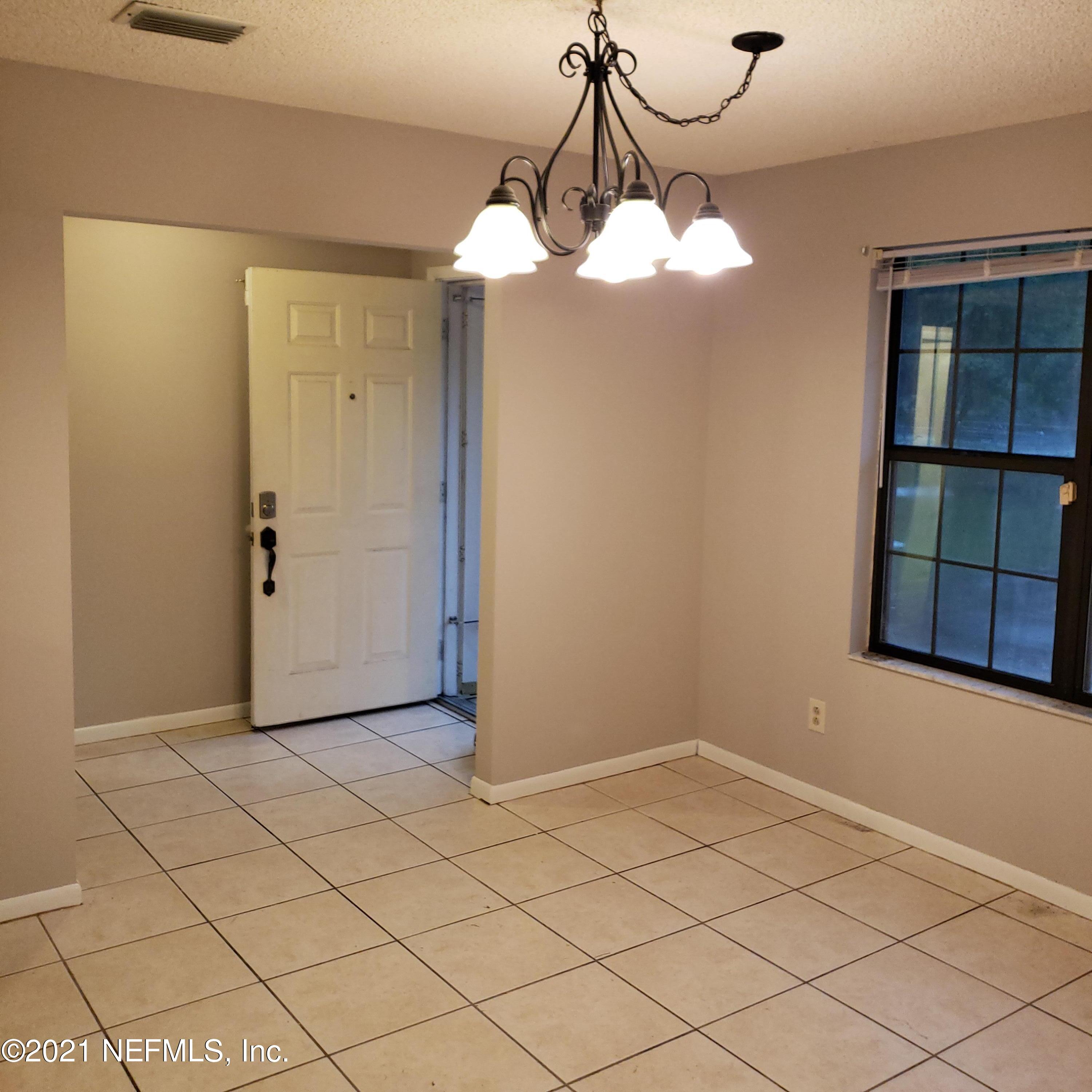 6437 Woodlawn Road Macclenny, FL 32063 - Photo 11 of 37 Dinning room