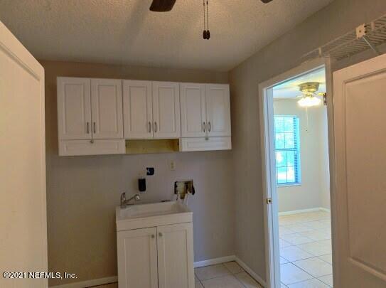 6437 Woodlawn Road Macclenny, FL 32063 - Photo 14 of 37 laundry room