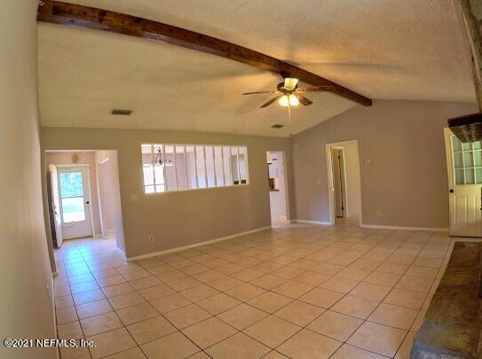 6437 Woodlawn Road Macclenny, FL 32063 - Photo 2 of 37 living room