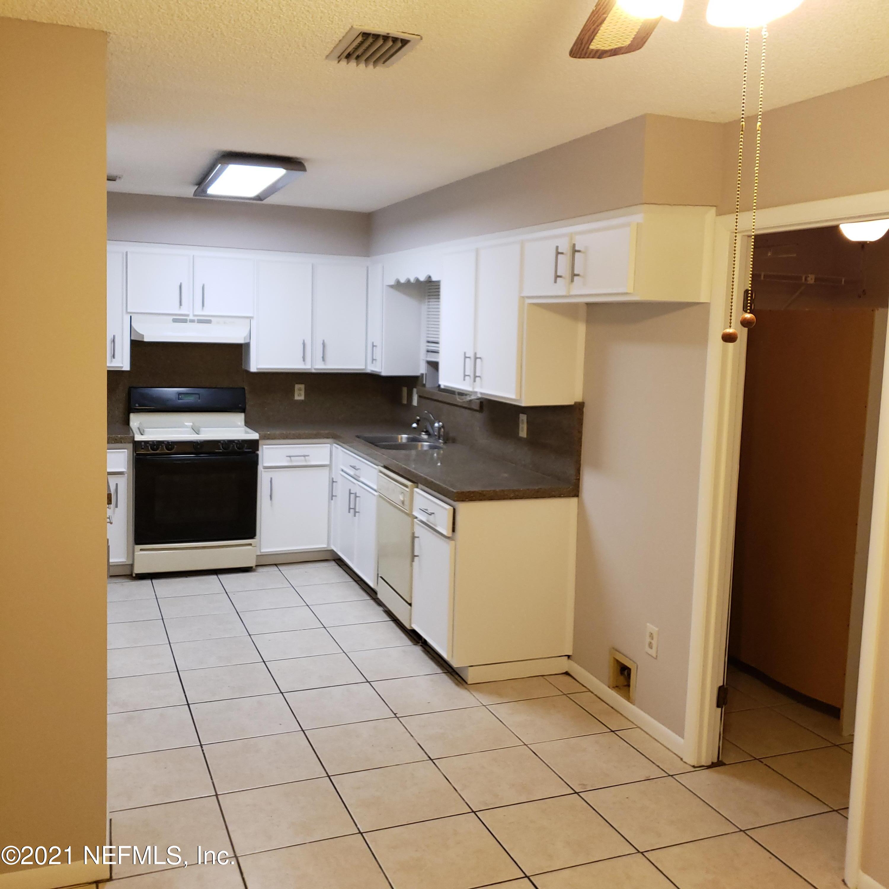 6437 Woodlawn Road Macclenny, FL 32063 - Photo 10 of 37 Kit