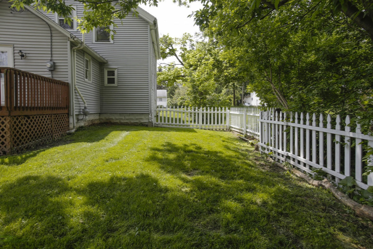 825 Miller Road Kalamazoo, MI 49001 - Photo 21 of 23 825 miller-121