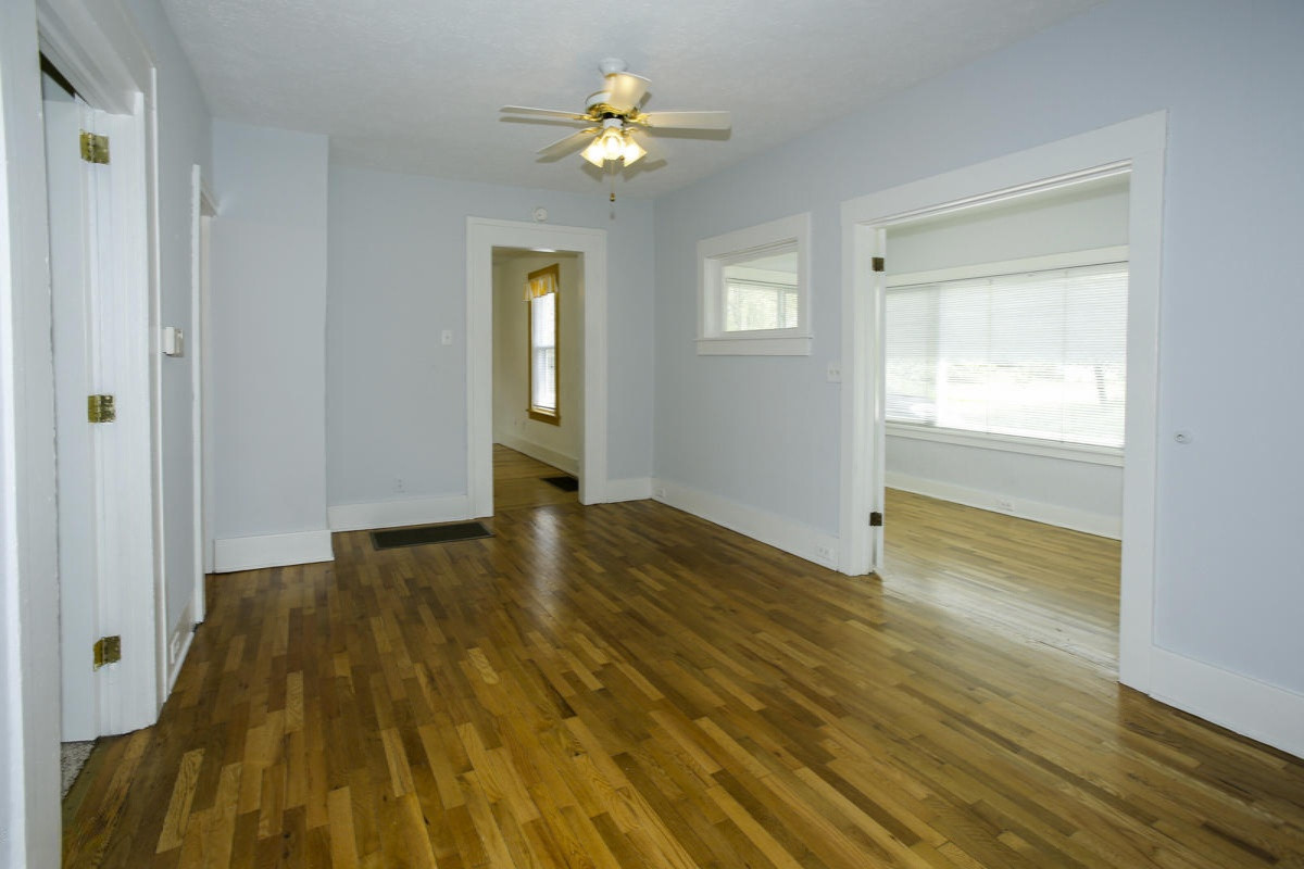 825 Miller Road Kalamazoo, MI 49001 - Photo 8 of 23 825 miller-108