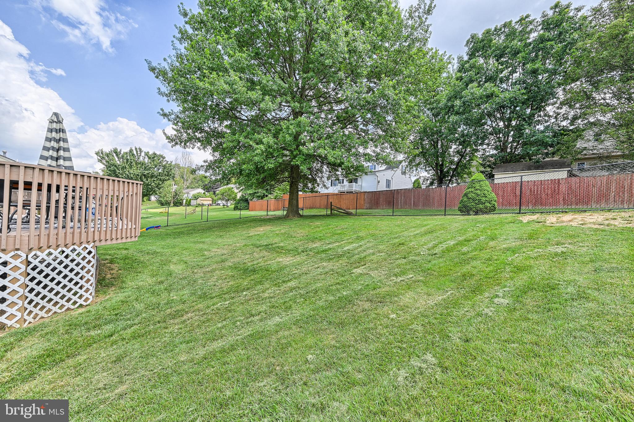 270 Edinburgh Road York, PA 17406 - Photo 23 of 24 Gallery Image 23