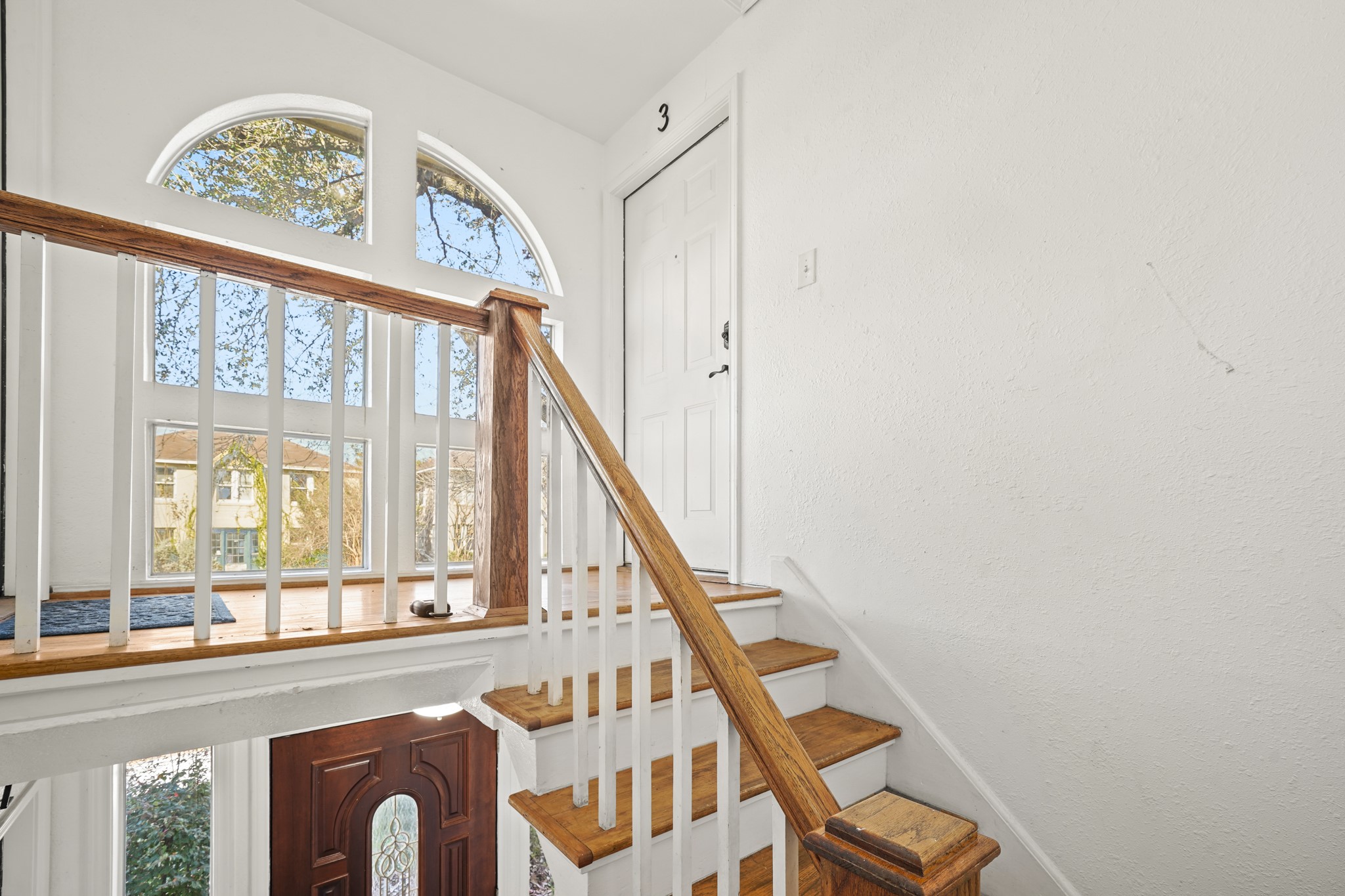 1539 Hawthorne Street, Unit 3 Houston, TX 77006 - Photo 11 of 11 a view of entryway with a front door