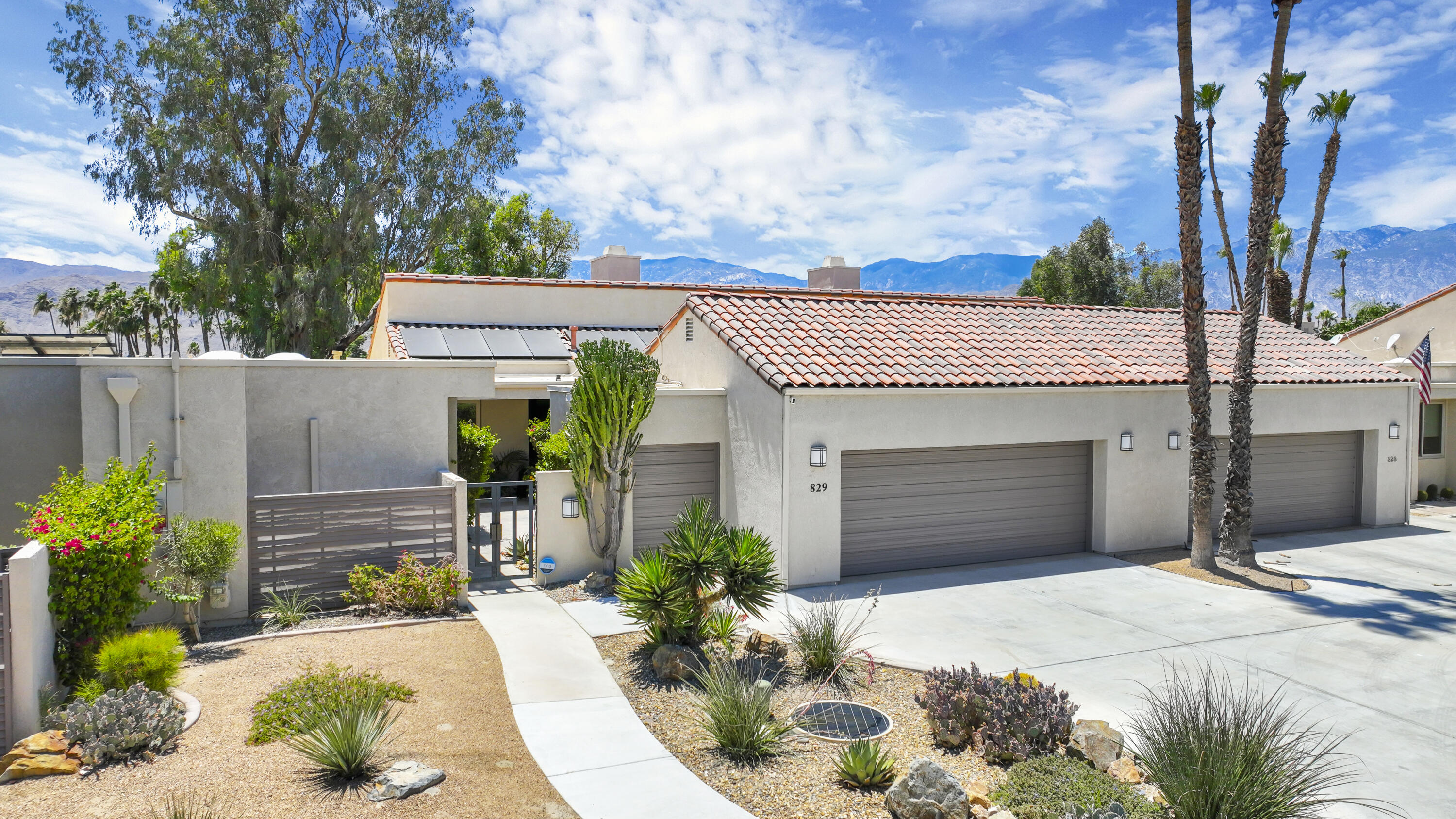 829 Inverness Drive Rancho Mirage, CA 92270 - Photo 2 of 53 Inverness829#1