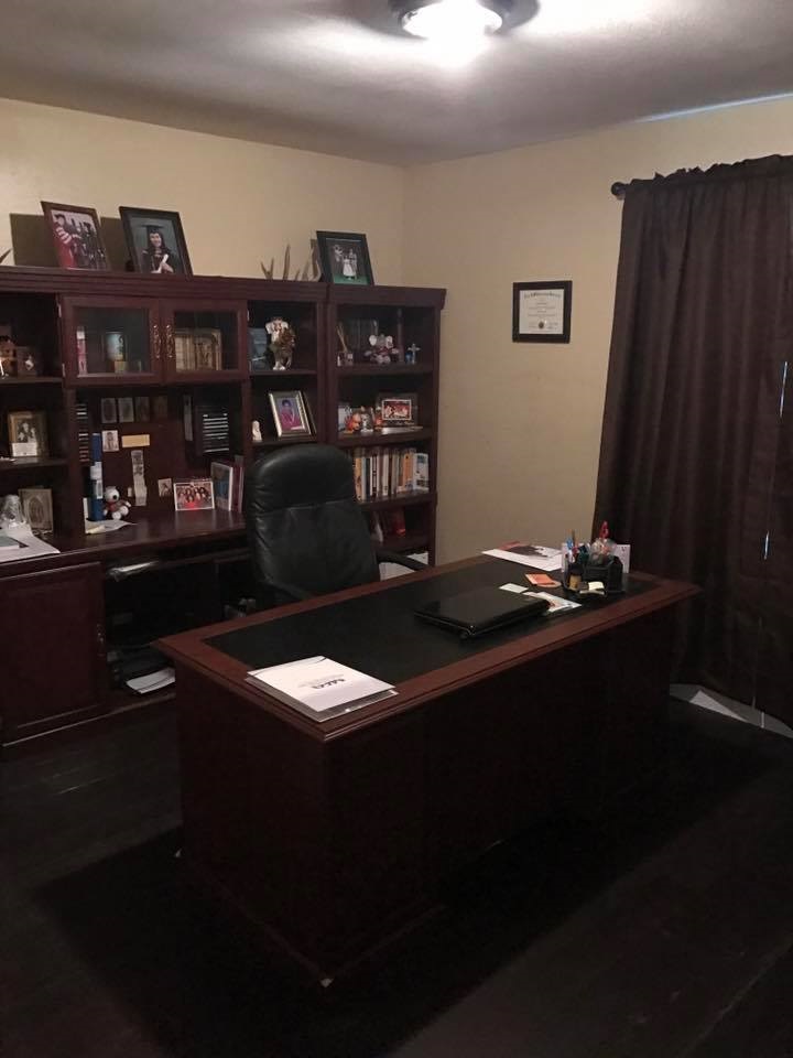 319 Manor Road Laredo, TX 78041 - Photo 15 of 20 Gallery Image 15