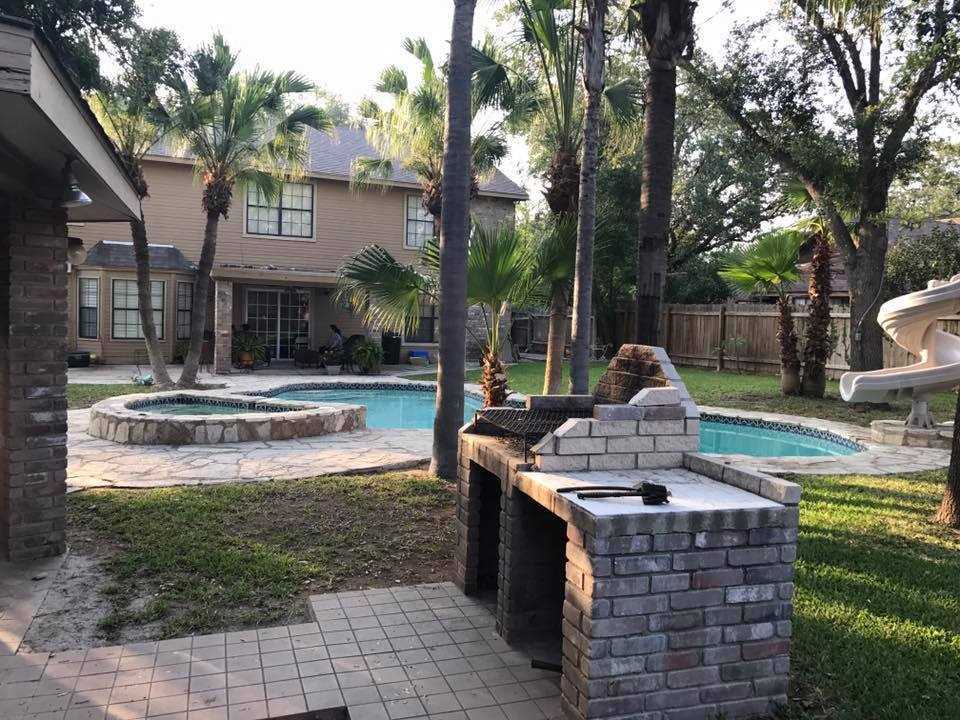 319 Manor Road Laredo, TX 78041 - Photo 5 of 20 Gallery Image 5
